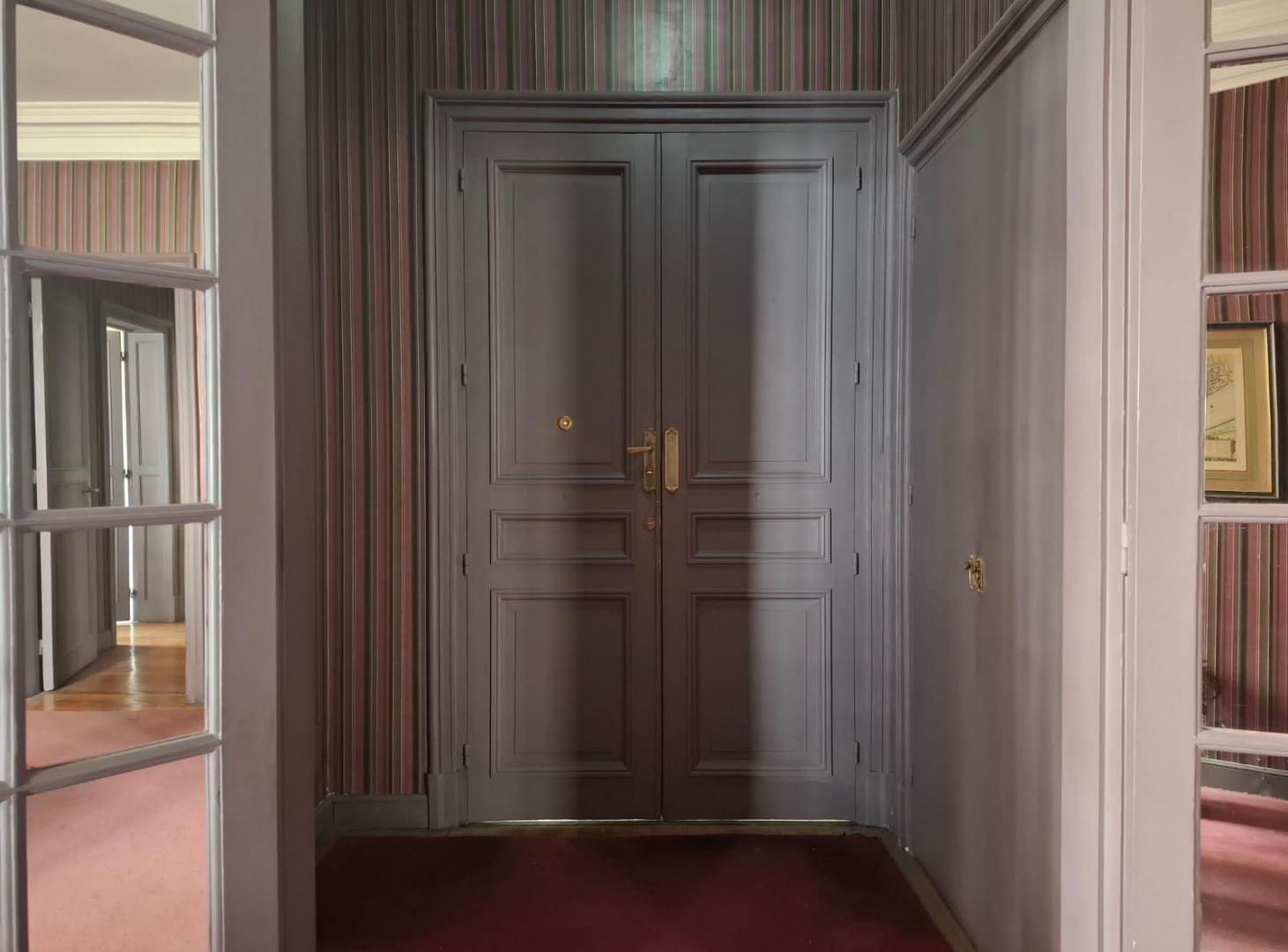 Foto de Venta departamento de Categoría Apto Profesional en Edificio, imagen 2