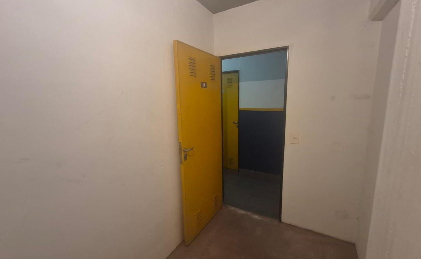 Foto de Venta Cochera Fija y Baulera - Belgrano C - Cuba 2345 - Seguridad 24h, imagen 2