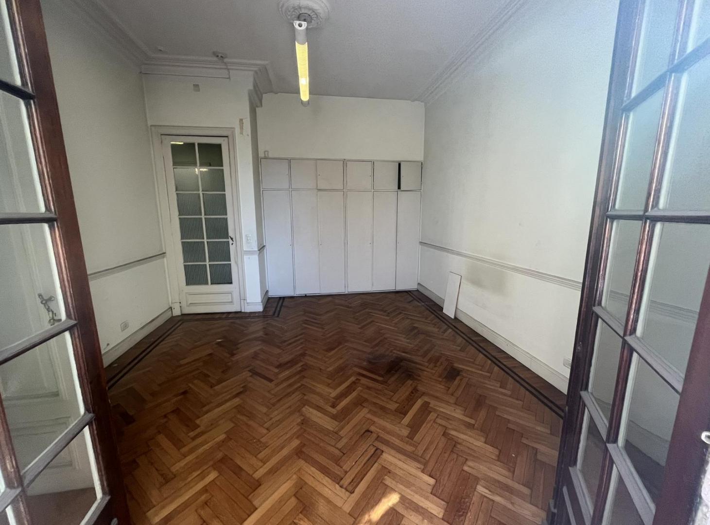 Foto de Departamento en Venta de estilo francés, 150 m² — Monserrat, imagen 5