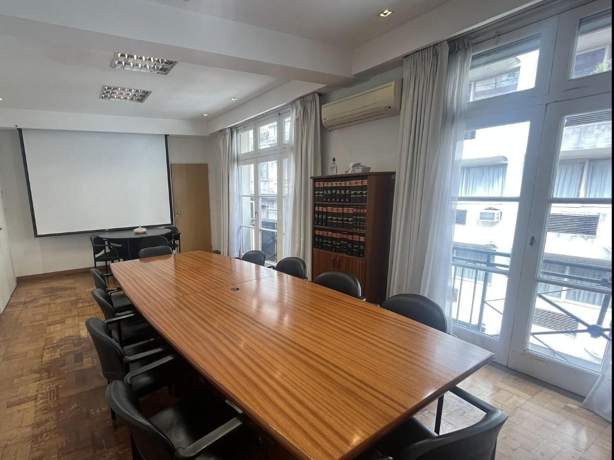 Foto de Oficina de Piso completo, con 14 Ambientes en Venta - Con Frente y, imagen 4