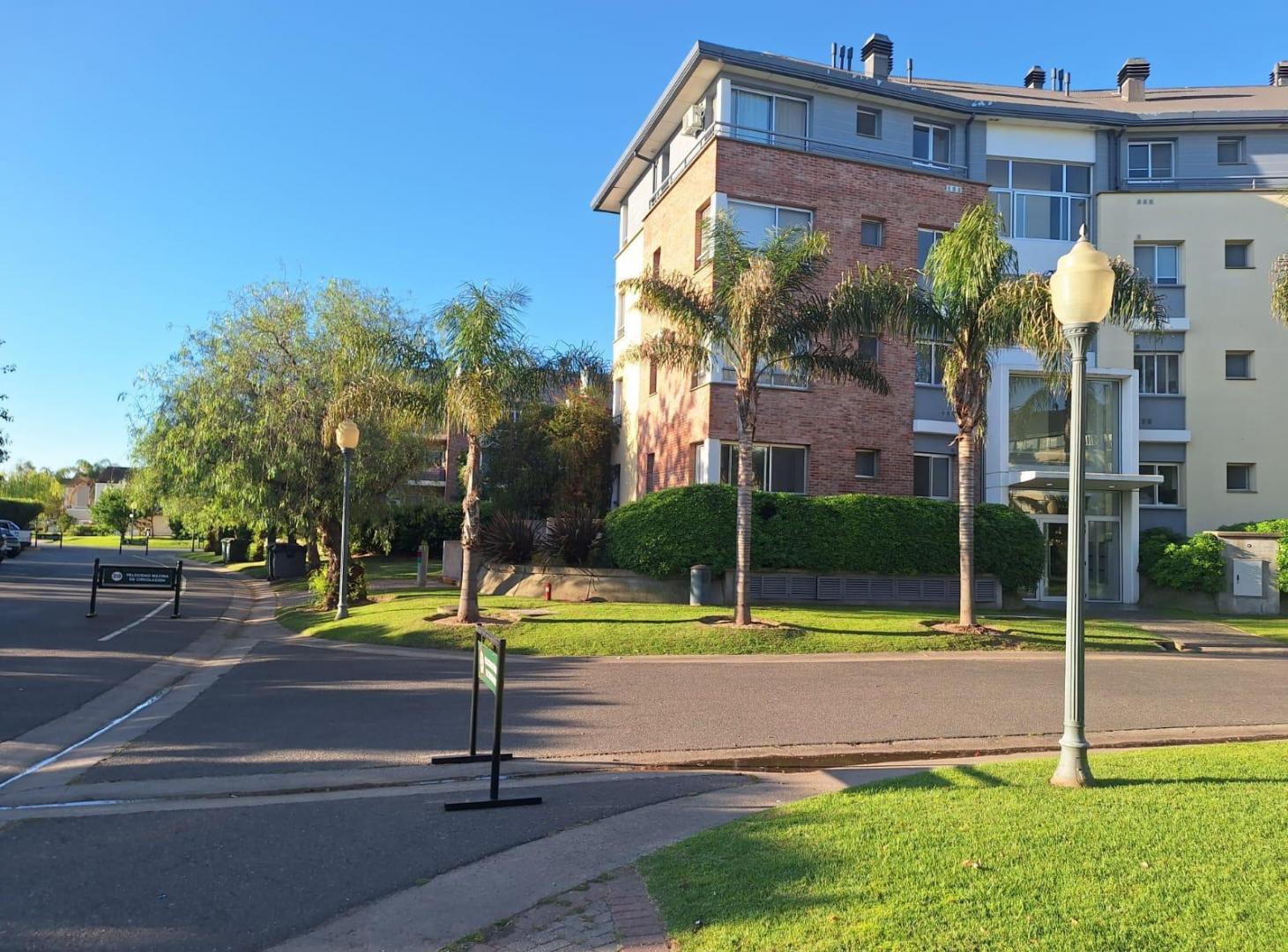 Foto de Departamento 3 ambientes en Venta con Jardin, Parrilla, Cochera y, imagen 4