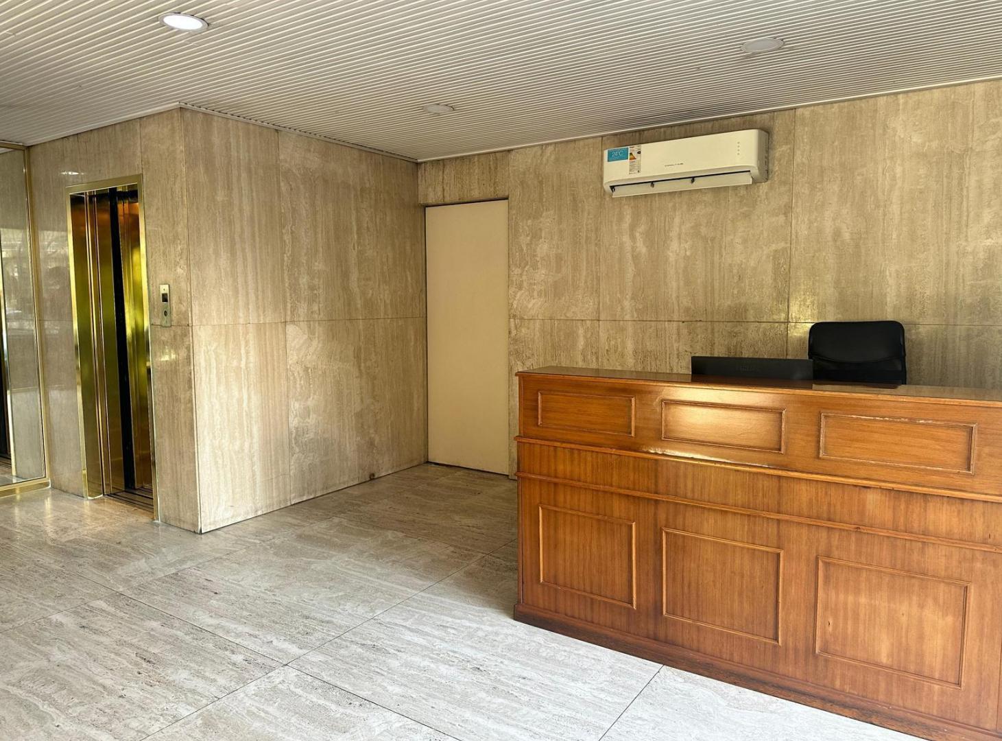 Foto de piso completo reciclado a nuevo en alquiler y venta, ubicación premium, imagen 3