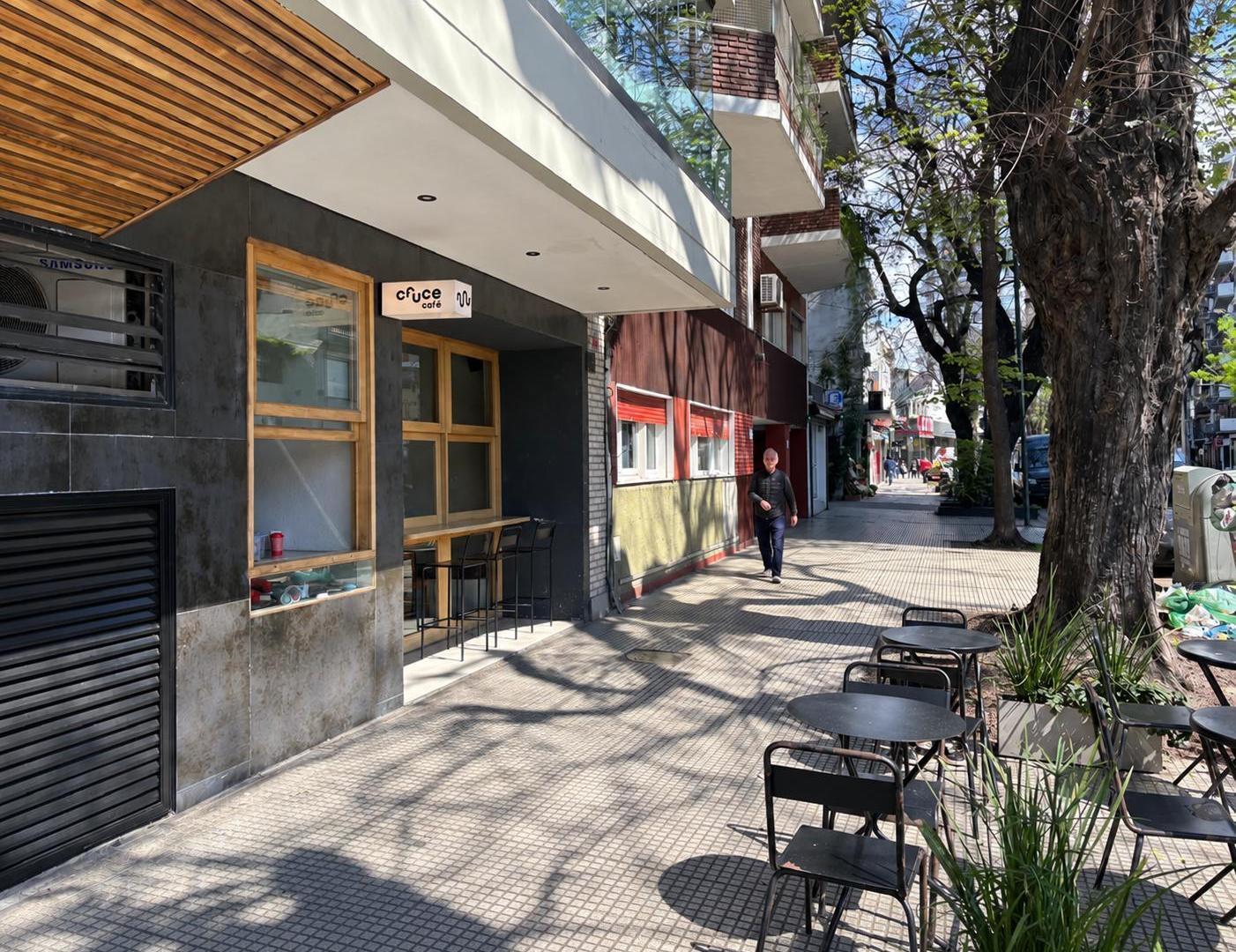 Foto de Local comercial en venta con renta en Belgrano R / Colegiales, imagen 2