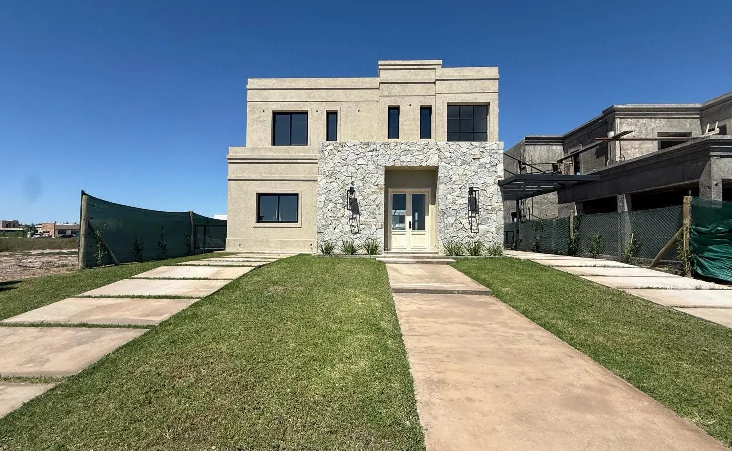 Venta | Casa | B° Lar de Boedo | 3 Dormitorios 2