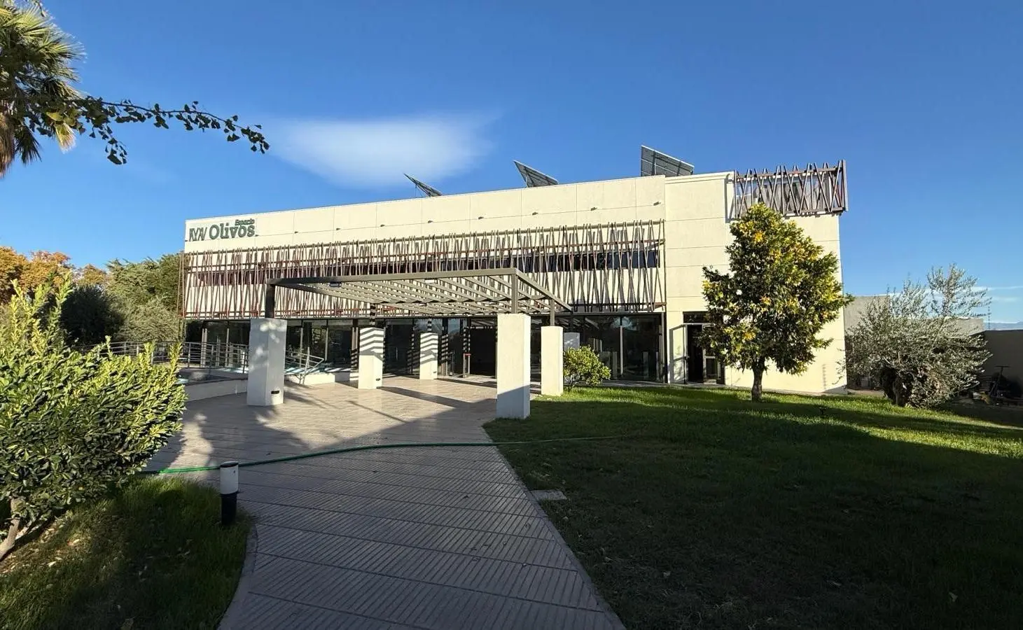 Venta | Finca + Salones de eventos | Espacio Olivos 1