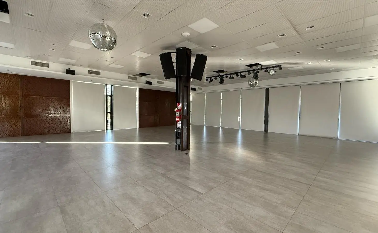 Venta | Finca + Salones de eventos | Espacio Olivos 3