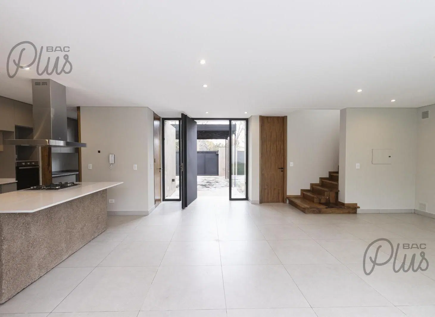 VENTA | CASA A ESTRENAR | CHACRAS DE CORIA 5