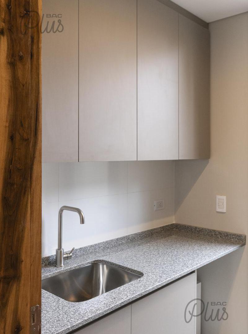 Foto de VENTA | CASA A ESTRENAR | CHACRAS DE CORIA, imagen 4