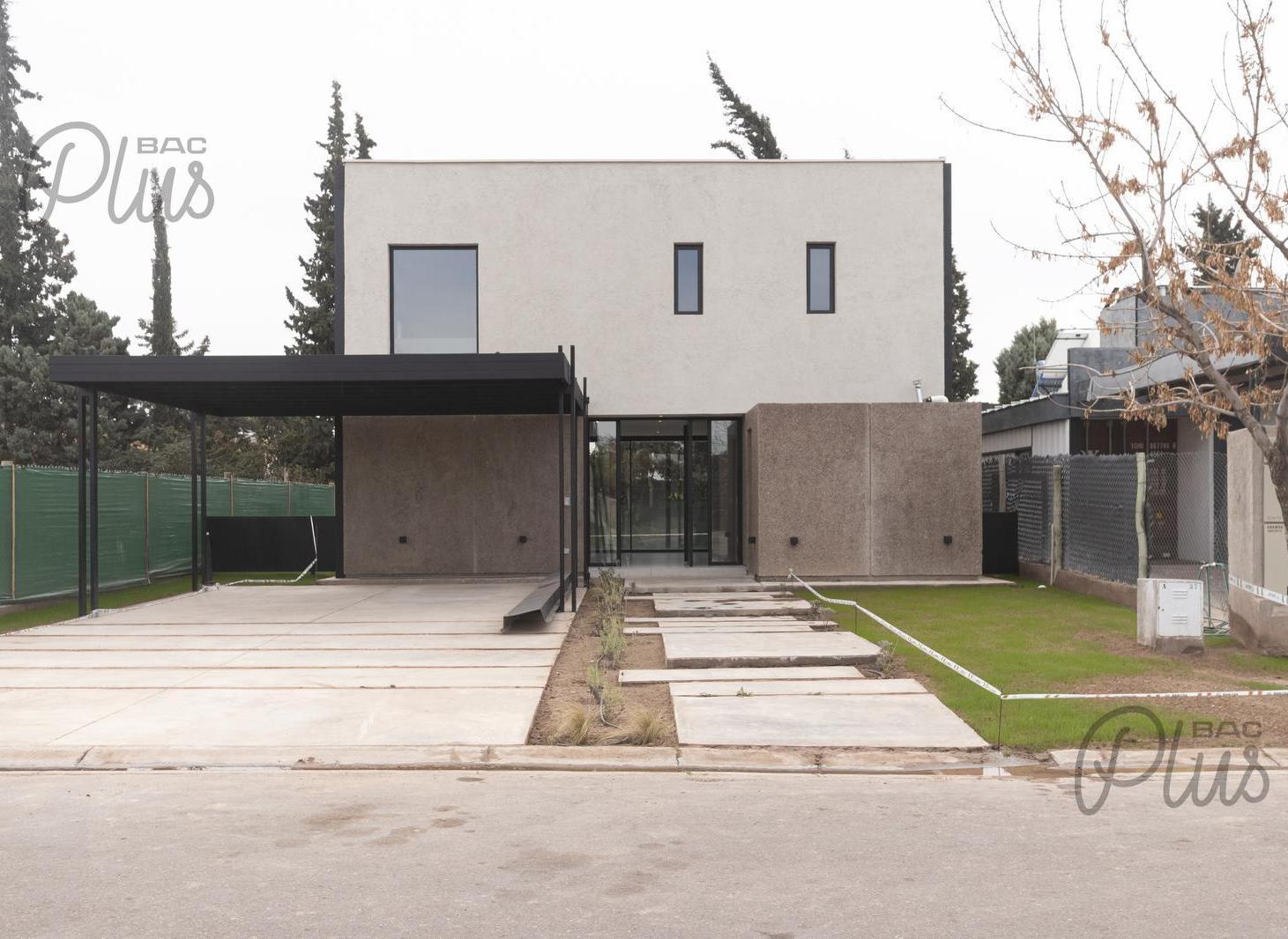VENTA | CASA A ESTRENAR | B° ALTO TERRADA