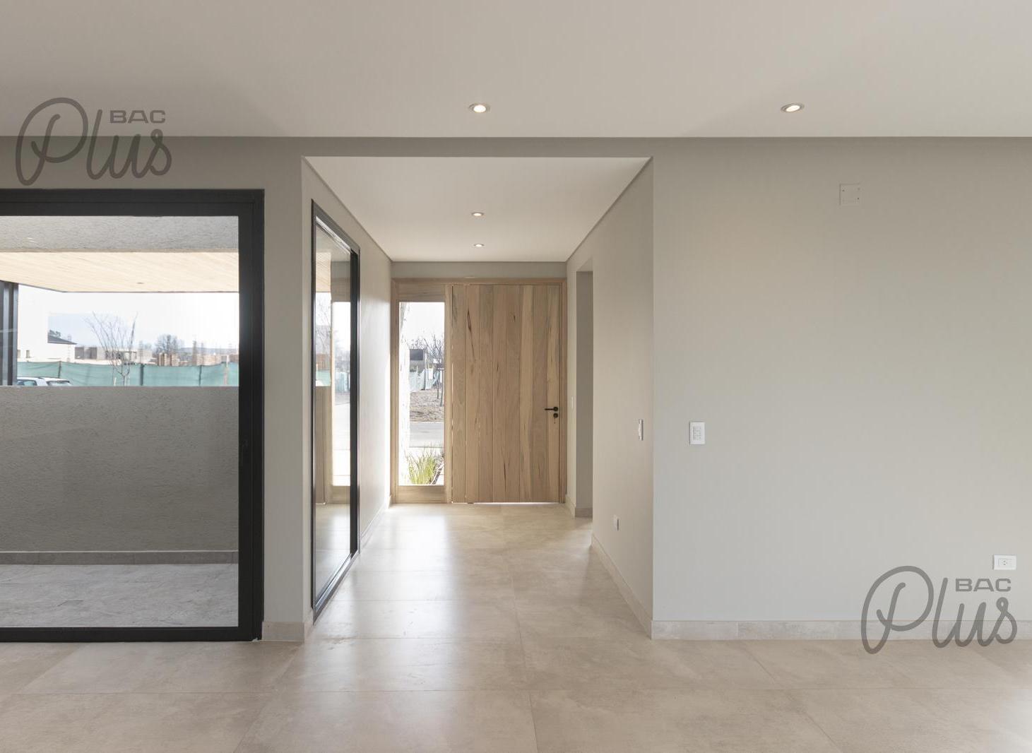 Foto de Venta | Casa a estrenar | B° Rincon Viamonte | 3 Dormitorios, imagen 2