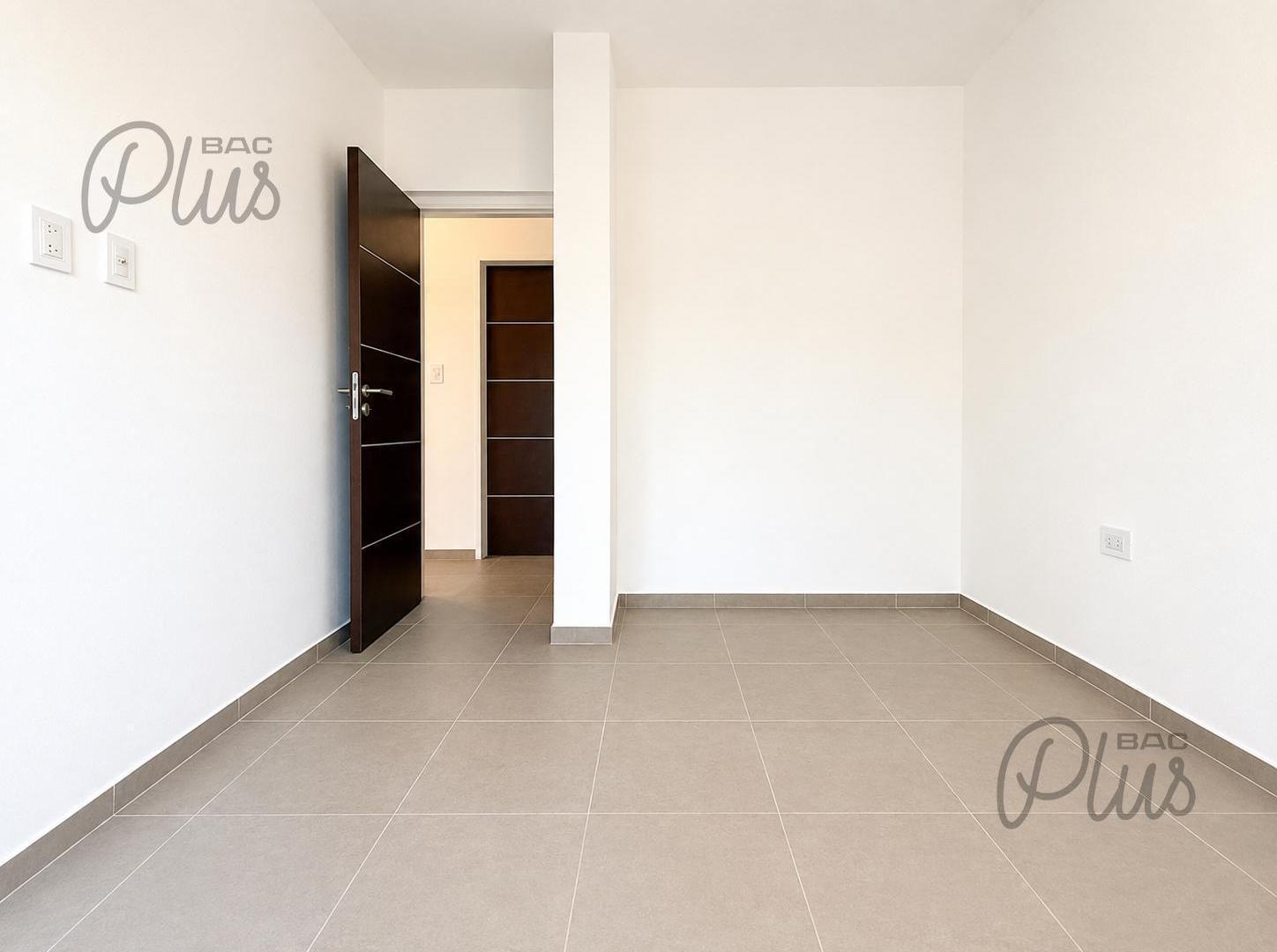 Foto de Alquiler | Casa | B° Maria Antonieta | 3 dormitorios Jardín, imagen 5