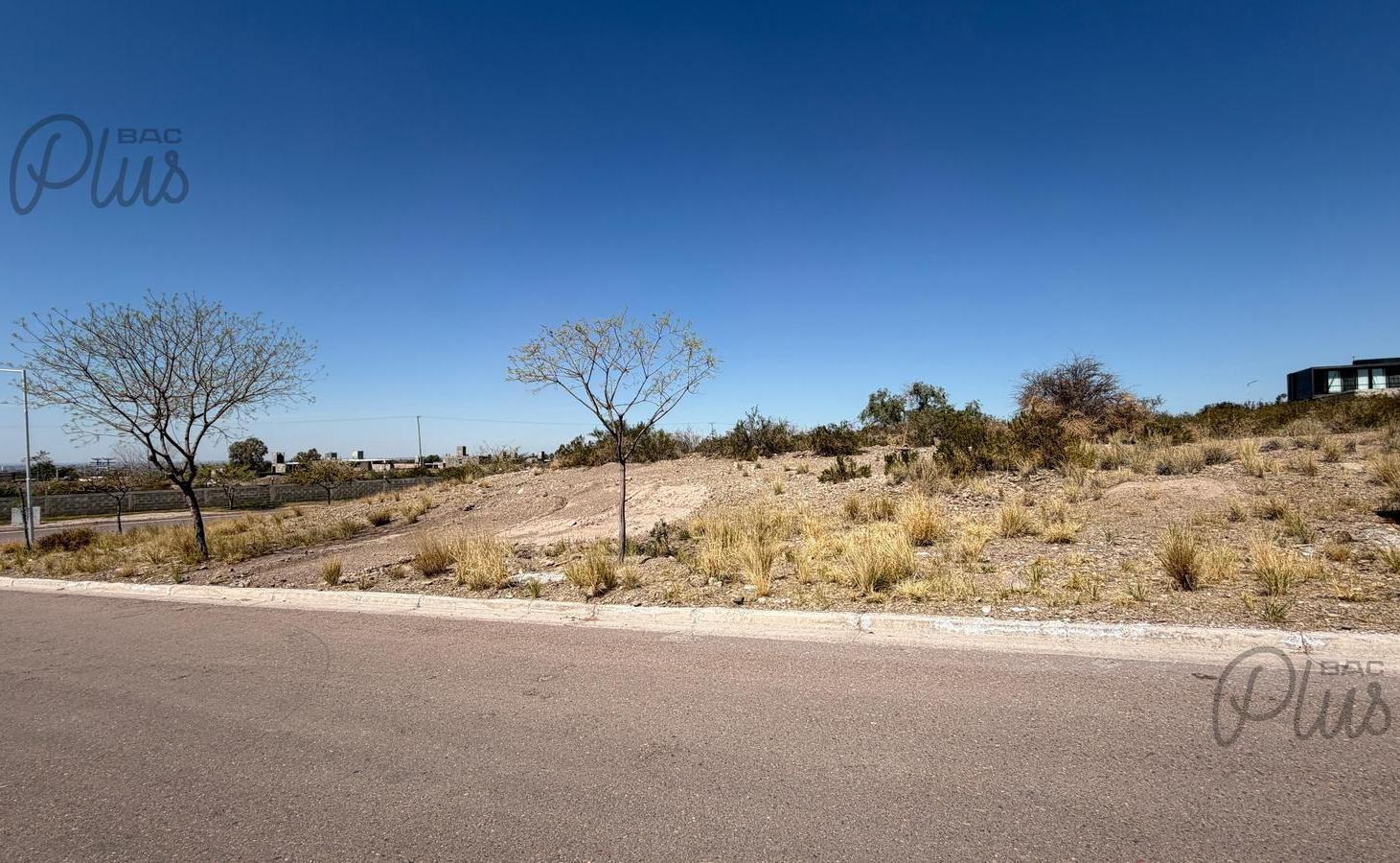 Foto de Venta | Lote esquina | B° Mendoza Norte | Sector Valle Norte | 820 m2, imagen 1
