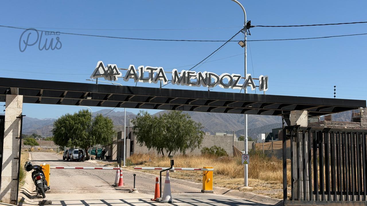 Foto de BAC PLUS VENDE | LOTE DE 297 M² | ALTA MENDOZA II – LAS HERAS, imagen 1