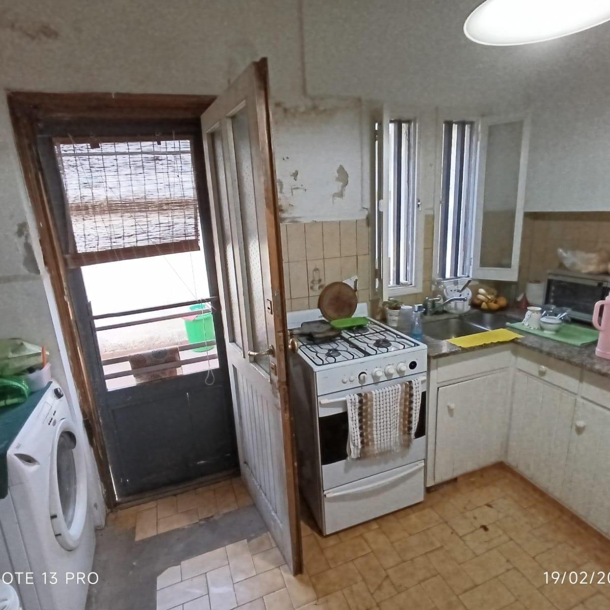 Venta de Casa a Reciclar en Calle Moreno 1345 de Tandil U$d 64.000 1