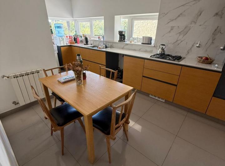 Departamento centrico a la venta 5