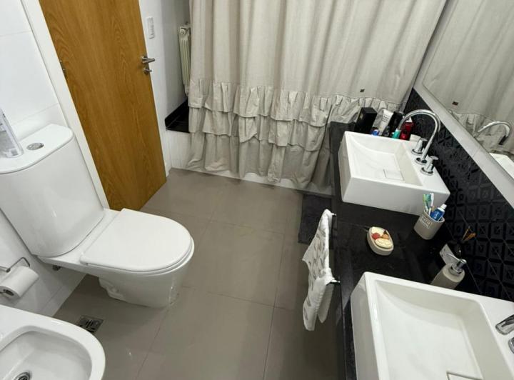 Departamento centrico a la venta 3