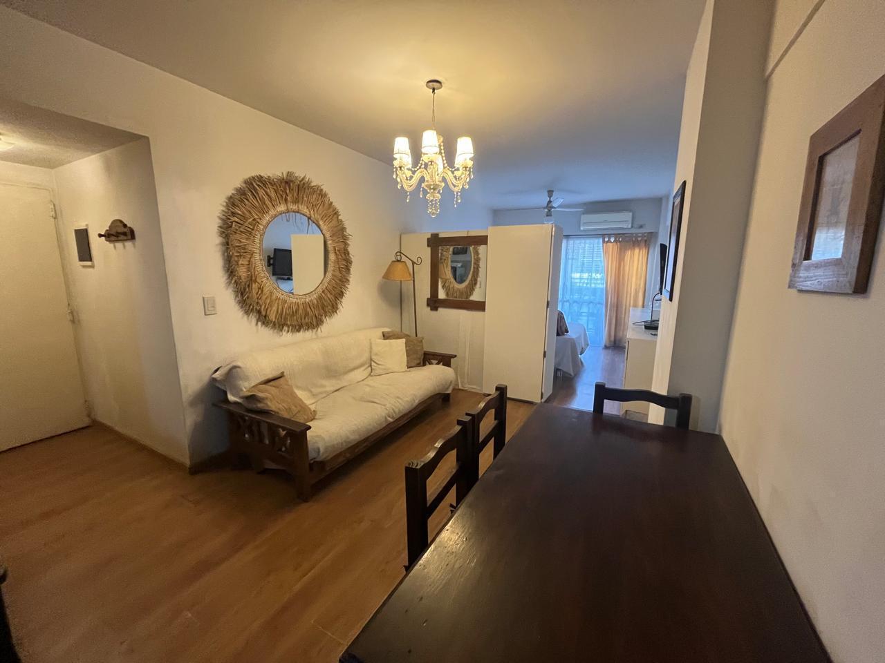 Foto de Palermo – Monoambiente con balcón y amenities en edificio de categoría, imagen 4