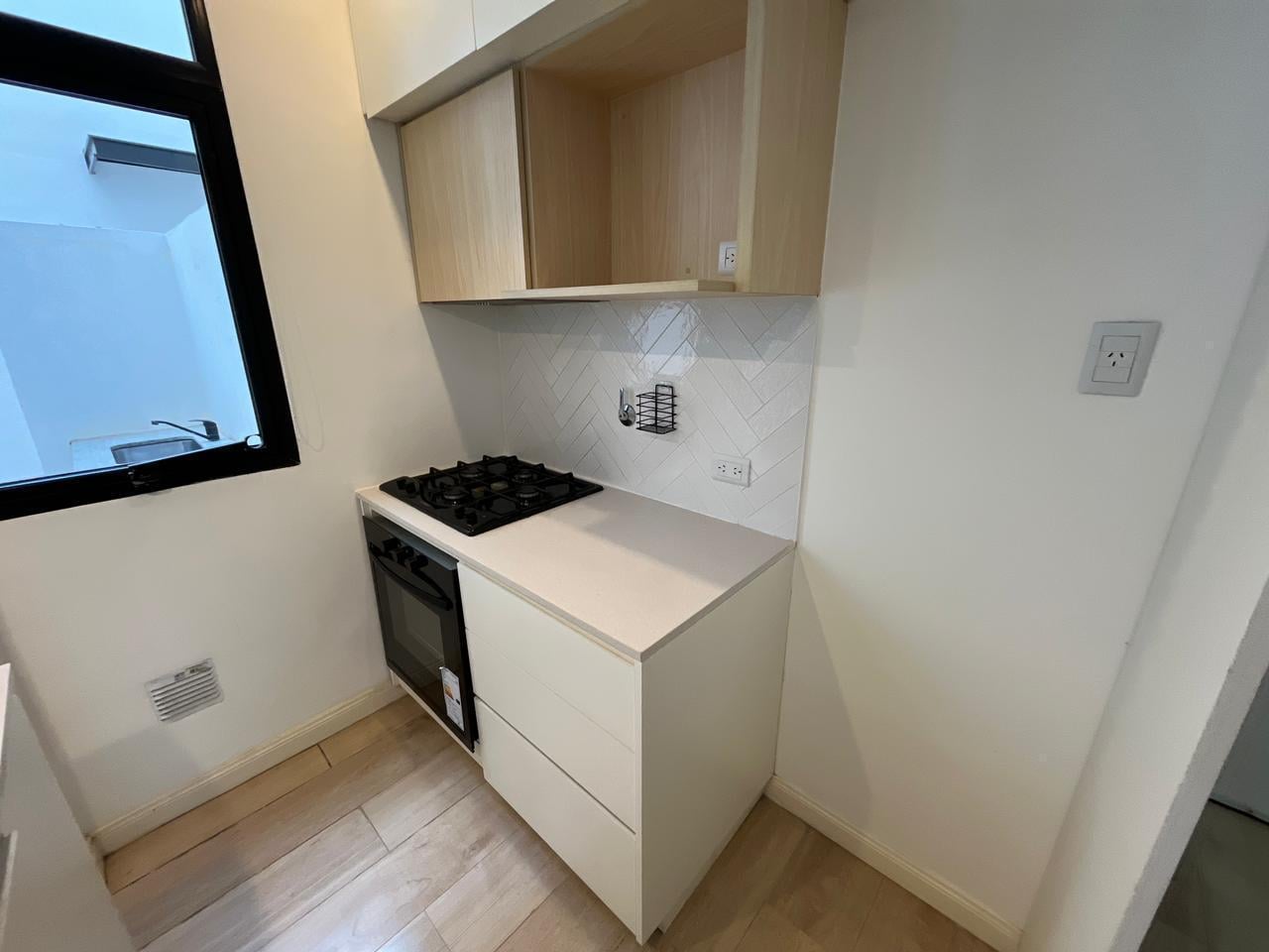 Foto de PH DE 3 AMBIENTES CON PATIO – COMPLETAMENTE RECICLADO – SIN EXPENSAS, imagen 5