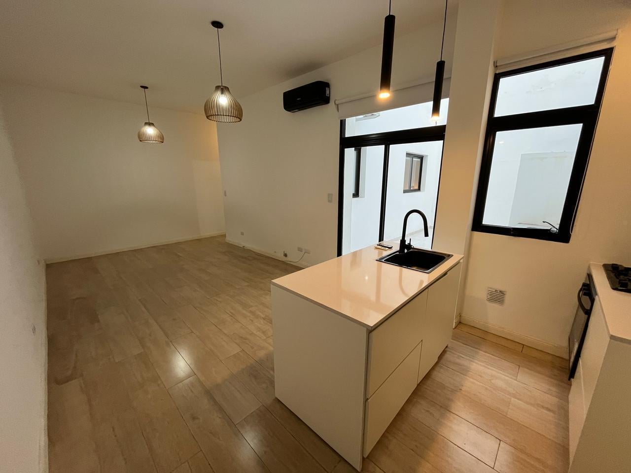 Foto de PH DE 3 AMBIENTES CON PATIO – COMPLETAMENTE RECICLADO – SIN EXPENSAS, imagen 4
