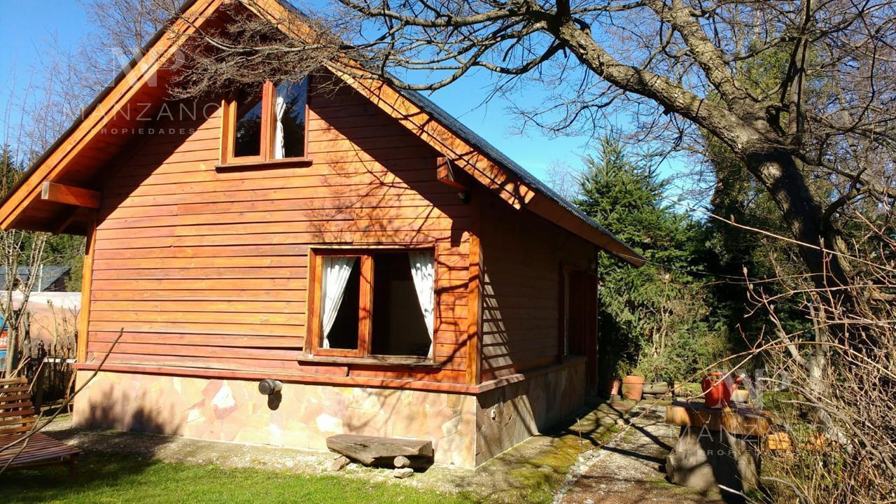 Venta de Cabaña y 2 departamentos Barrio el Once - Villa la angostura
