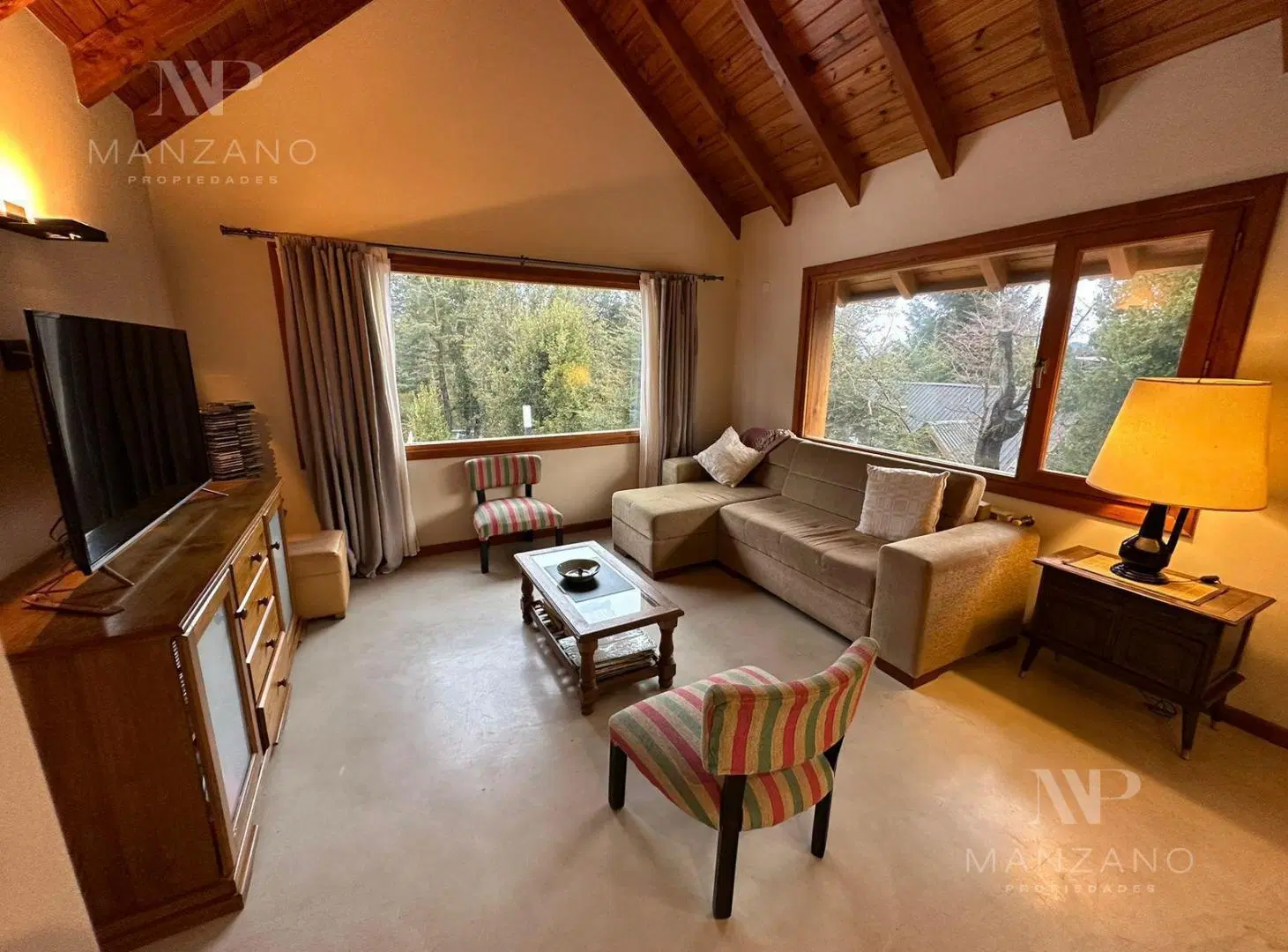 venta casa 4 Dormitorios - Villa la Angostura 3