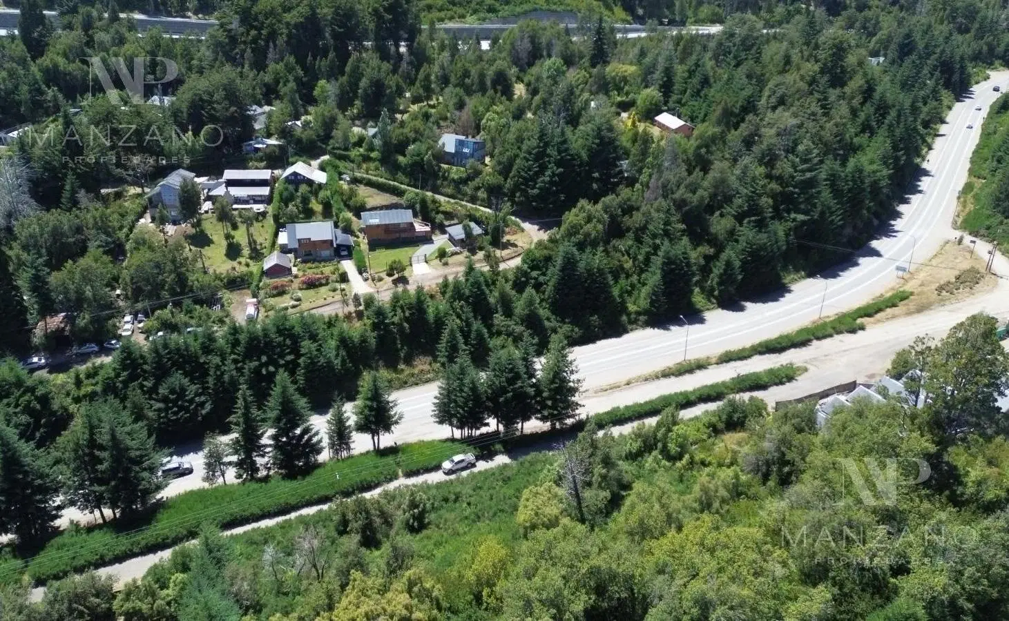 Venta terreno 4157 m2 con Proyecto aprobado Hostería 1040 m2 - Villa la Angostura 1