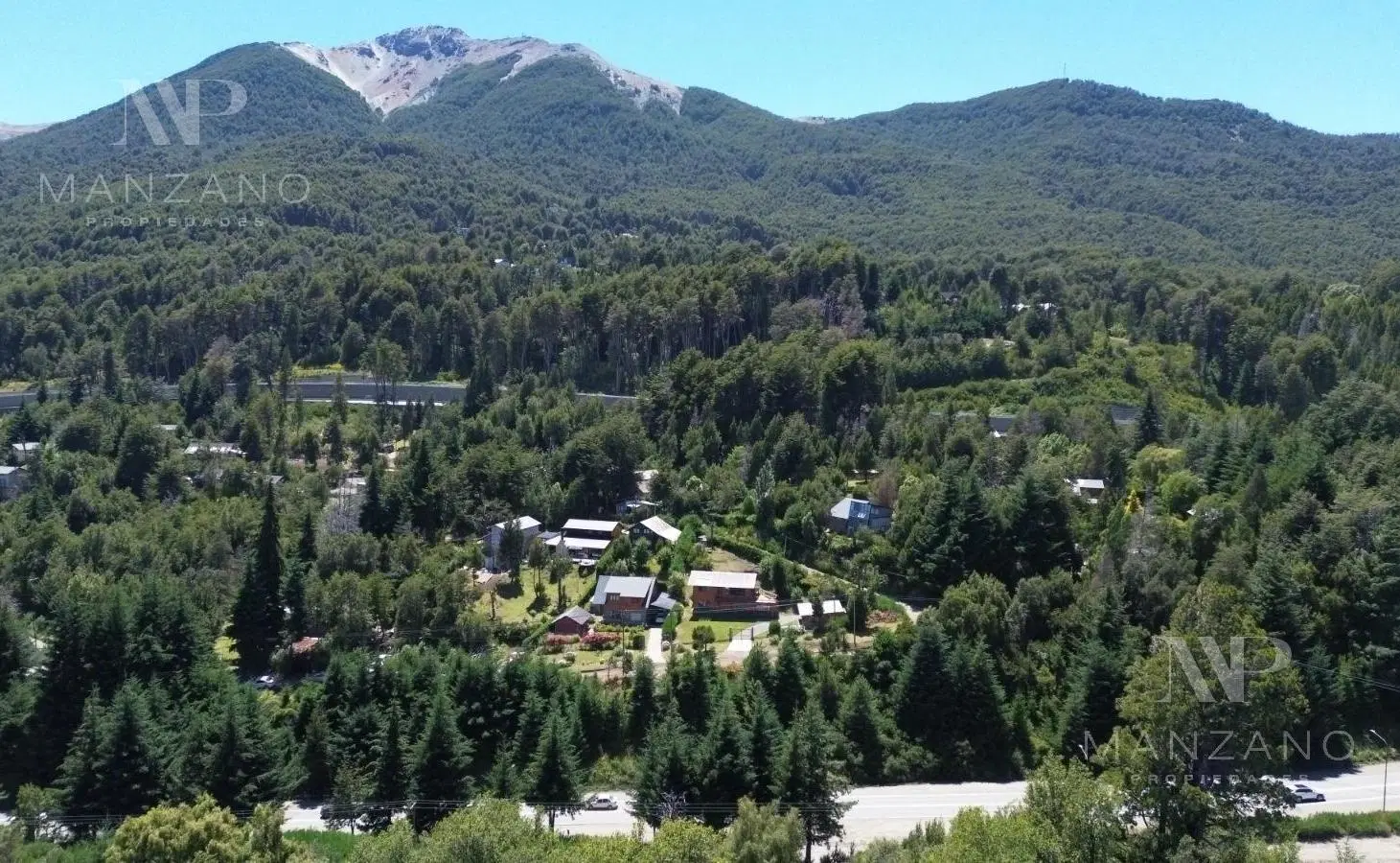 Venta terreno 4157 m2 con Proyecto aprobado Hostería 1040 m2 - Villa la Angostura 2