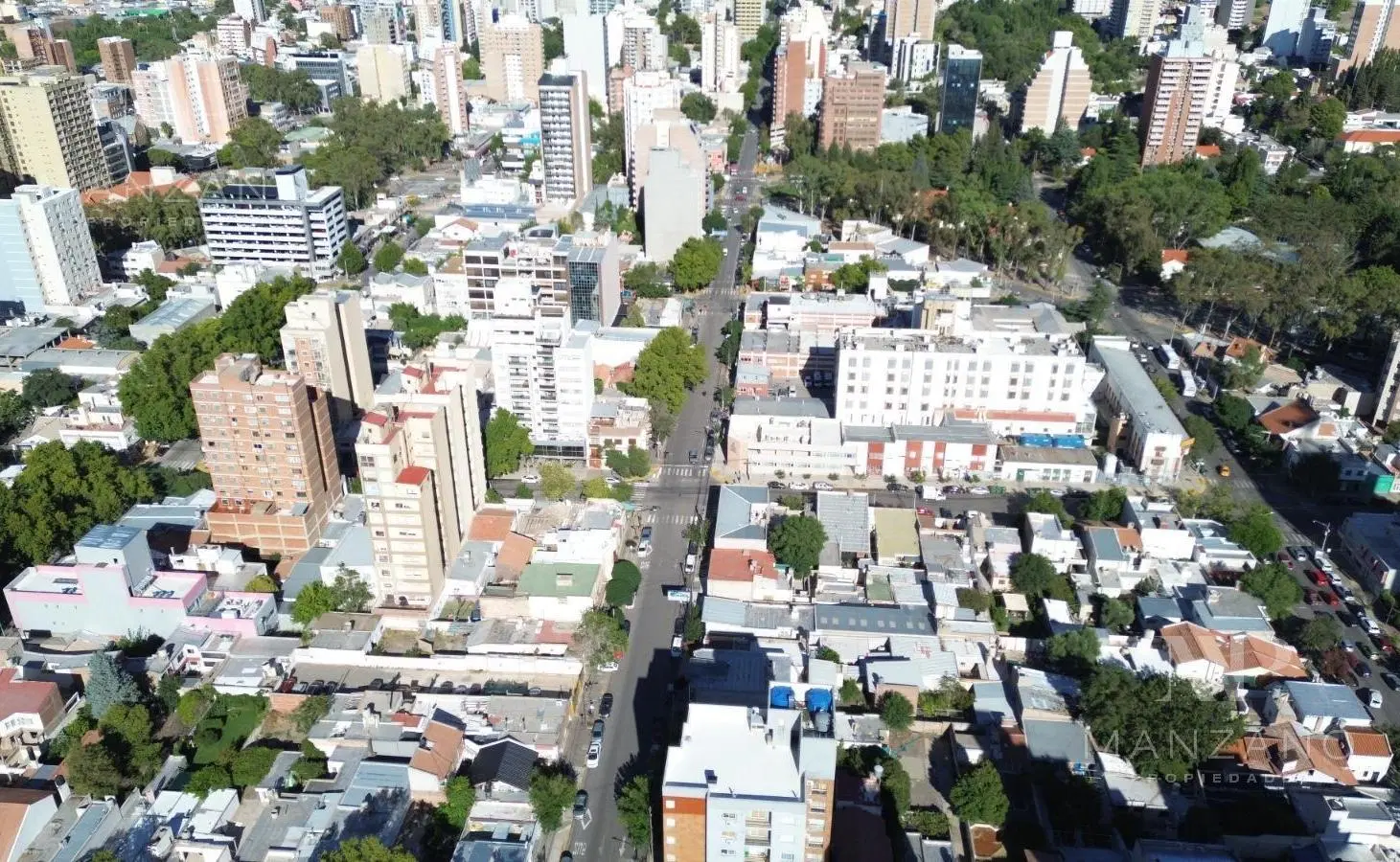 Terreno Apto Desarrollo - Centro Neuquén 1