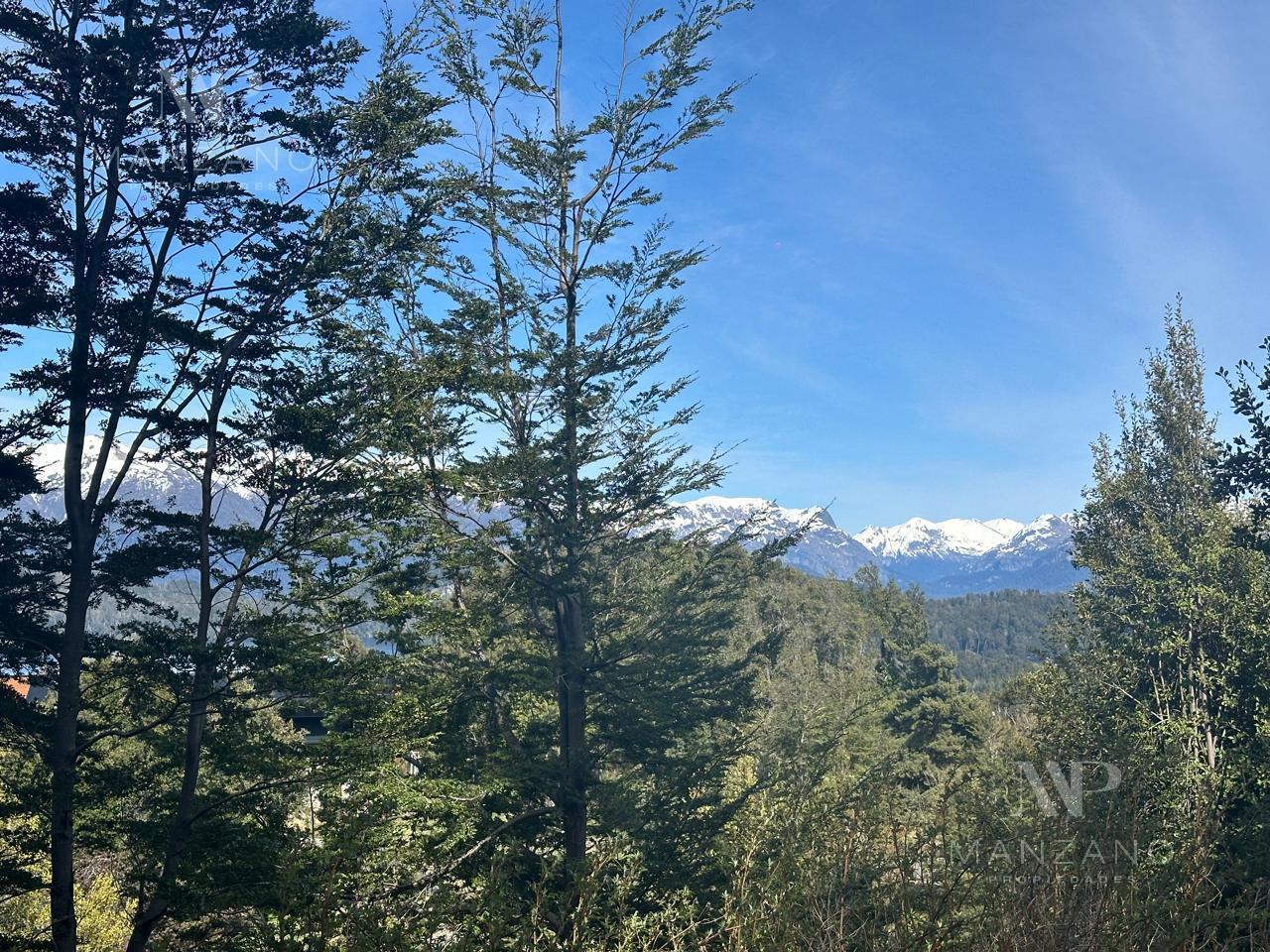 Foto de Venta terreno 1617 m2 vista al lago - Barrio Los Rododendros - Villa la, imagen 3