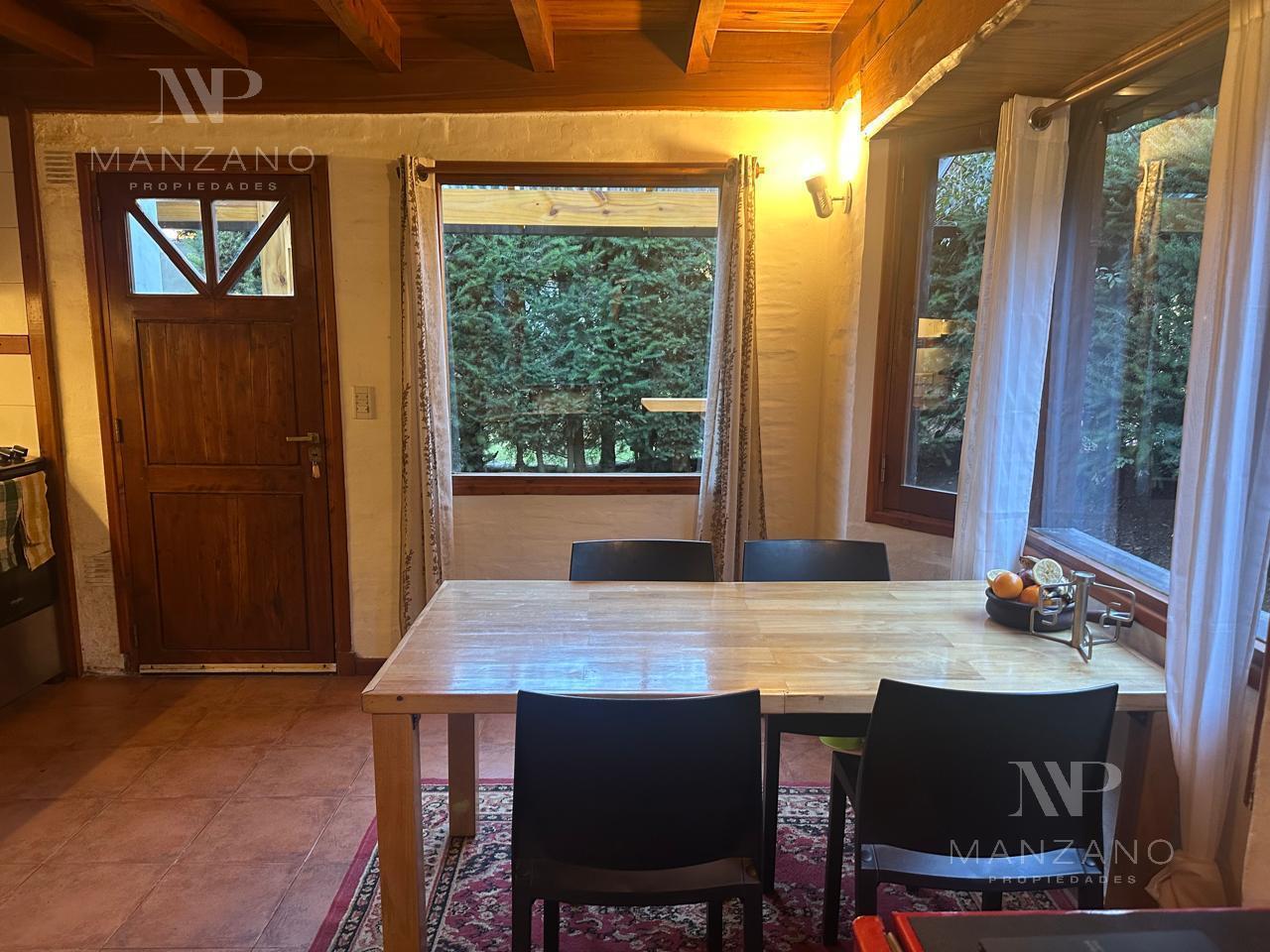 Foto de Venta Casa 66 m2 en Terreno 182 m2 - Barrio Norte Villa la Angostura, imagen 5