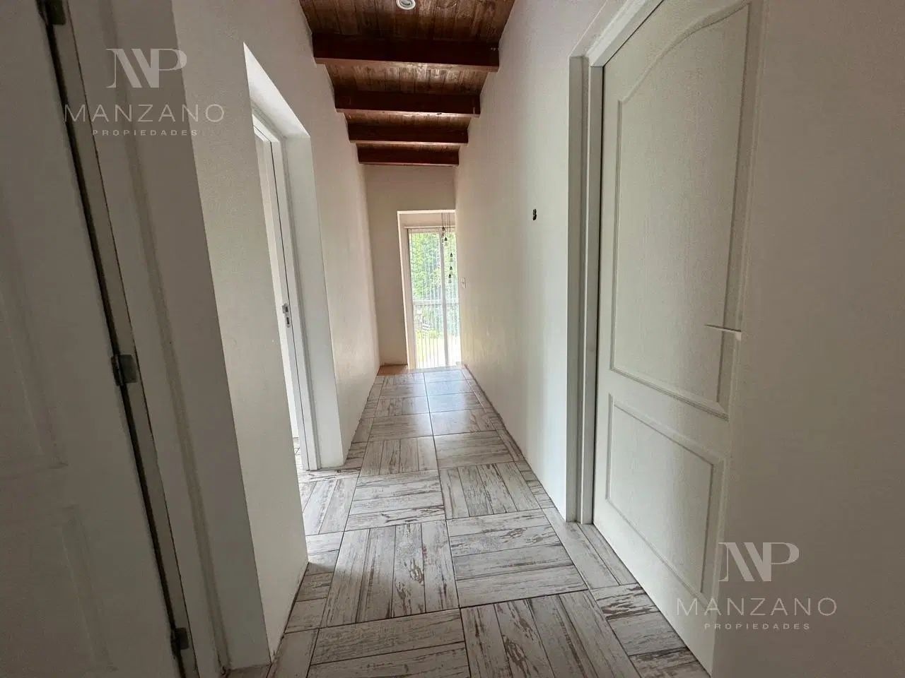 Venta de casa 3 dormitorios Villa la angostura 5