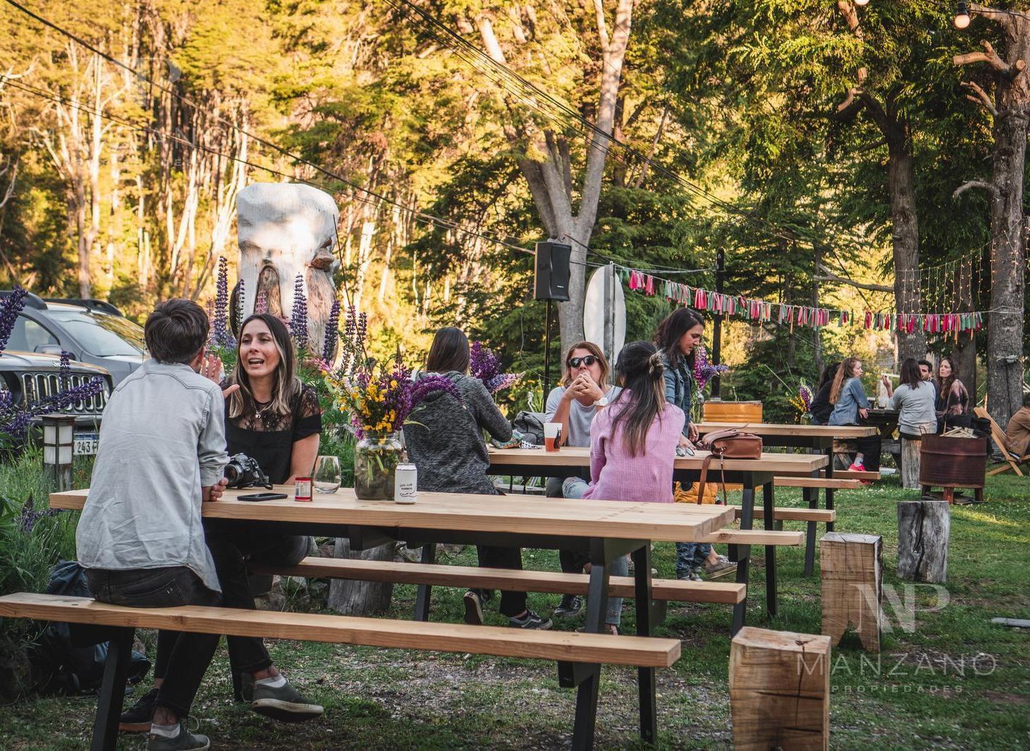 Foto de Venta Local Comercial Fondo de comercio Cervecería Australis - Villa la, imagen 5