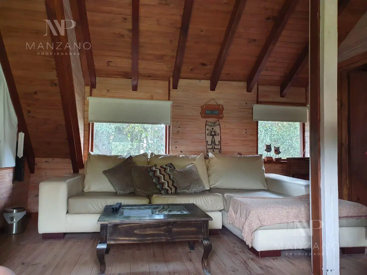 Venta de Casa 80 m2 en 400 m2 lote 2 habitaciones Villa la Angostura.- 8