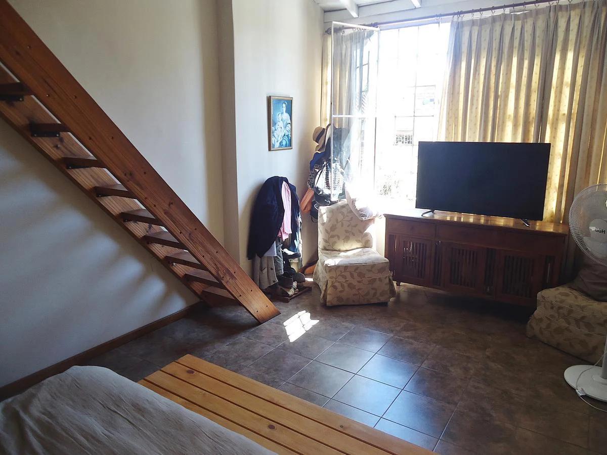 Imponente Casa 7 Amb con Jardín y Piscina en Yrigoyen y Rosetti, Florida Este 4