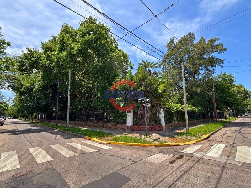 VENTA IMPORTANTE TERRENO ARBOLADO APTO DESARROLLO – VILLA ADELINA, VICENTE LÓPEZ