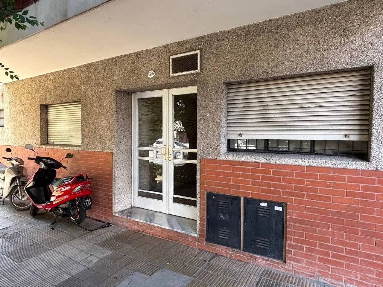 Departamento para alquiler y venta 1 ambiente en Hipólito Yrigoyen al 2300, Florida Este 2