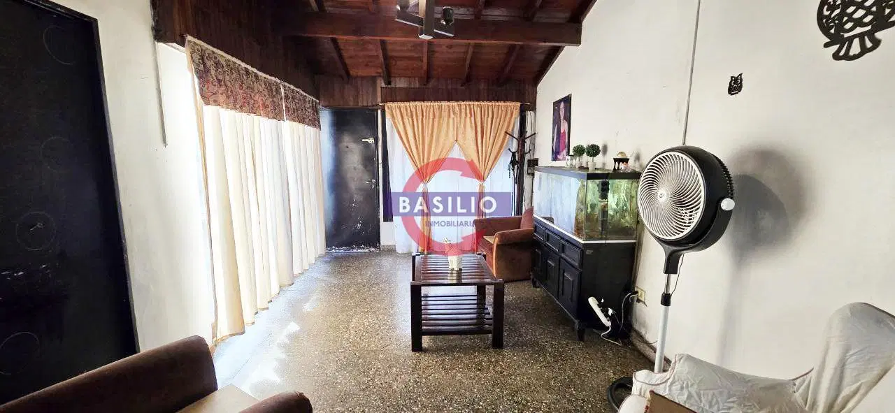 VENTA CASA 4 AMBIENTES CON GRAN JARDÍN, PARRILLA Y PILETA – MALVINAS ARGENTINAS 4