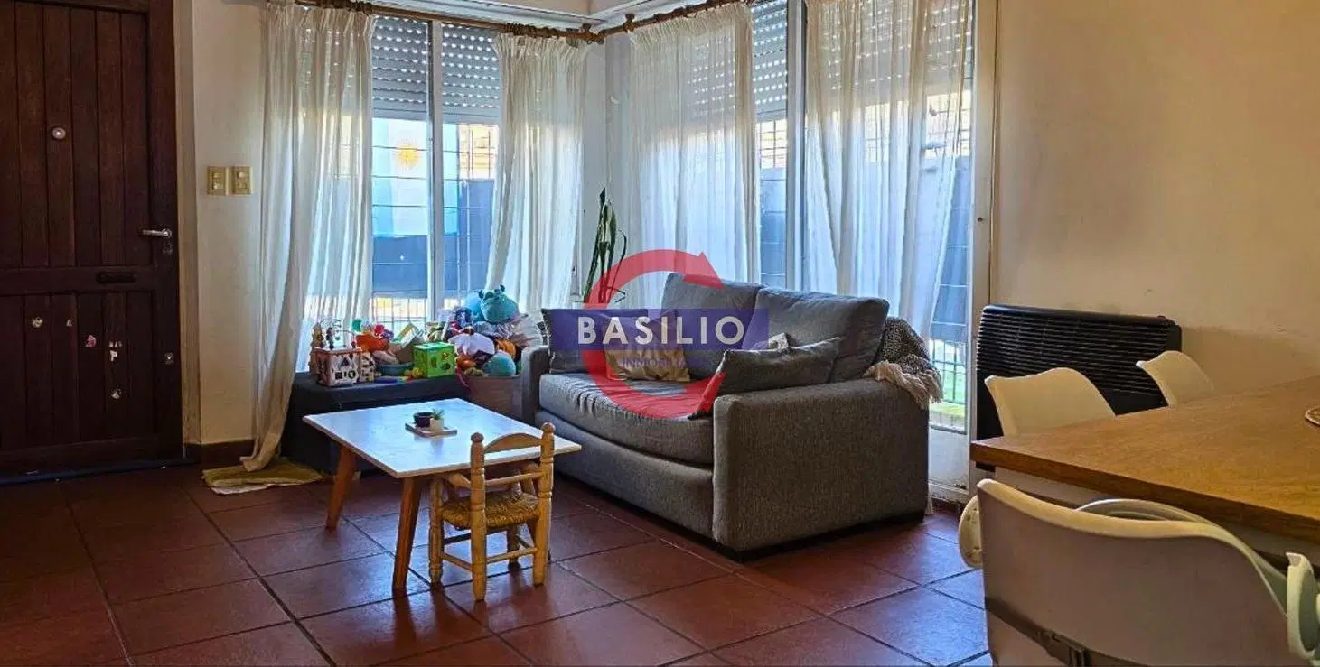 VENTA PH 3 AMBIENTES AL FRENTE CON JARDÍN – FLORIDA 8