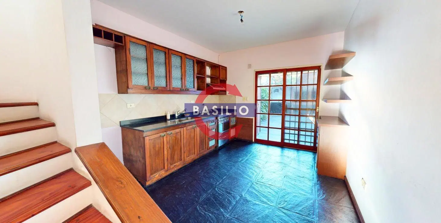 VENTA | DÚPLEX 4 AMBIENTES CON PLAYROOM, COCHERA Y PATIO EN CARAPACHAY 8