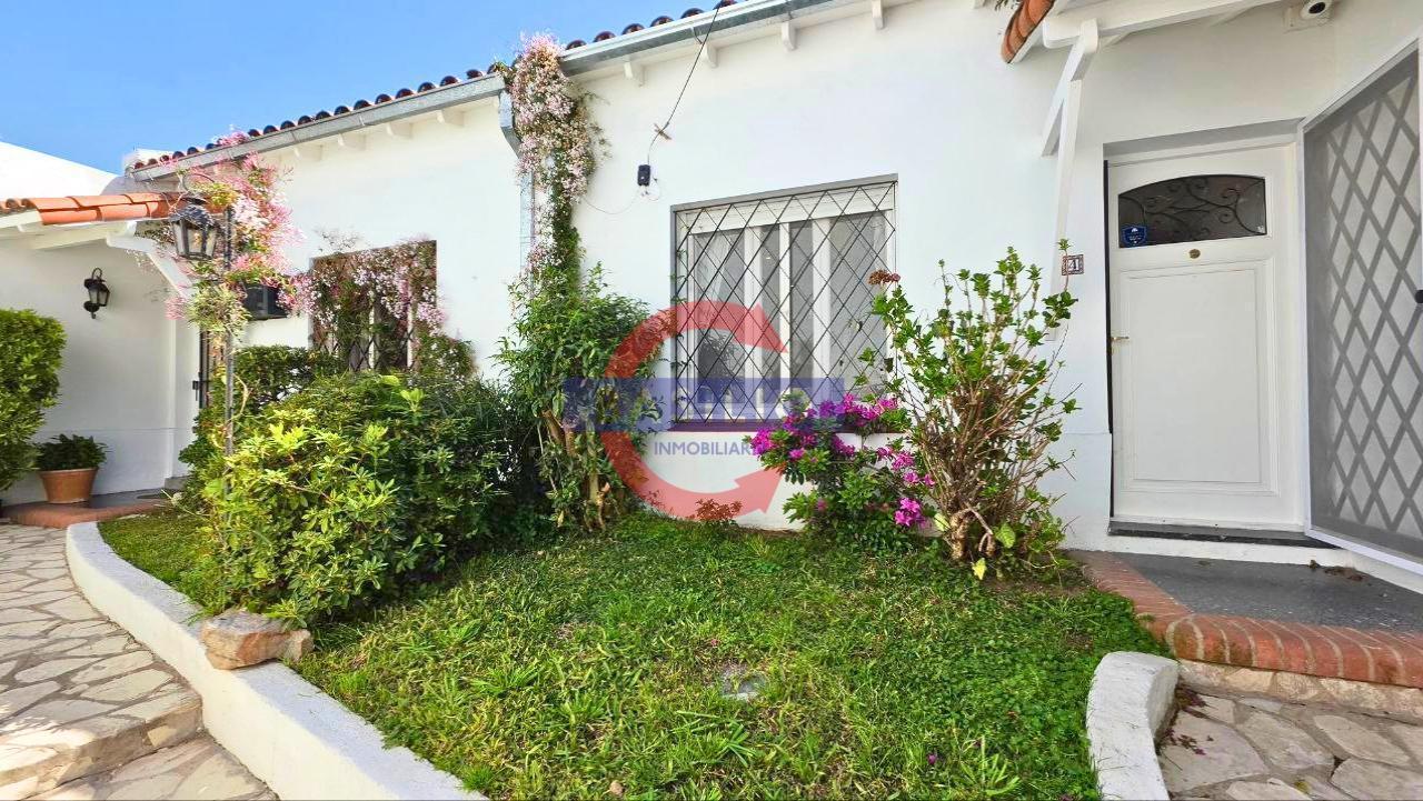 Foto de VENTA | PH 3 AMBIENTES RECICLADO A NUEVO CON JARDÍN, PISCINA Y QUINCHO, imagen 1