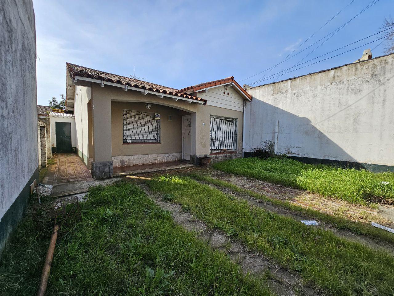 Foto de Casa 3 amb a reciclar con terreno de 322 m2 en Guido y García, imagen 1