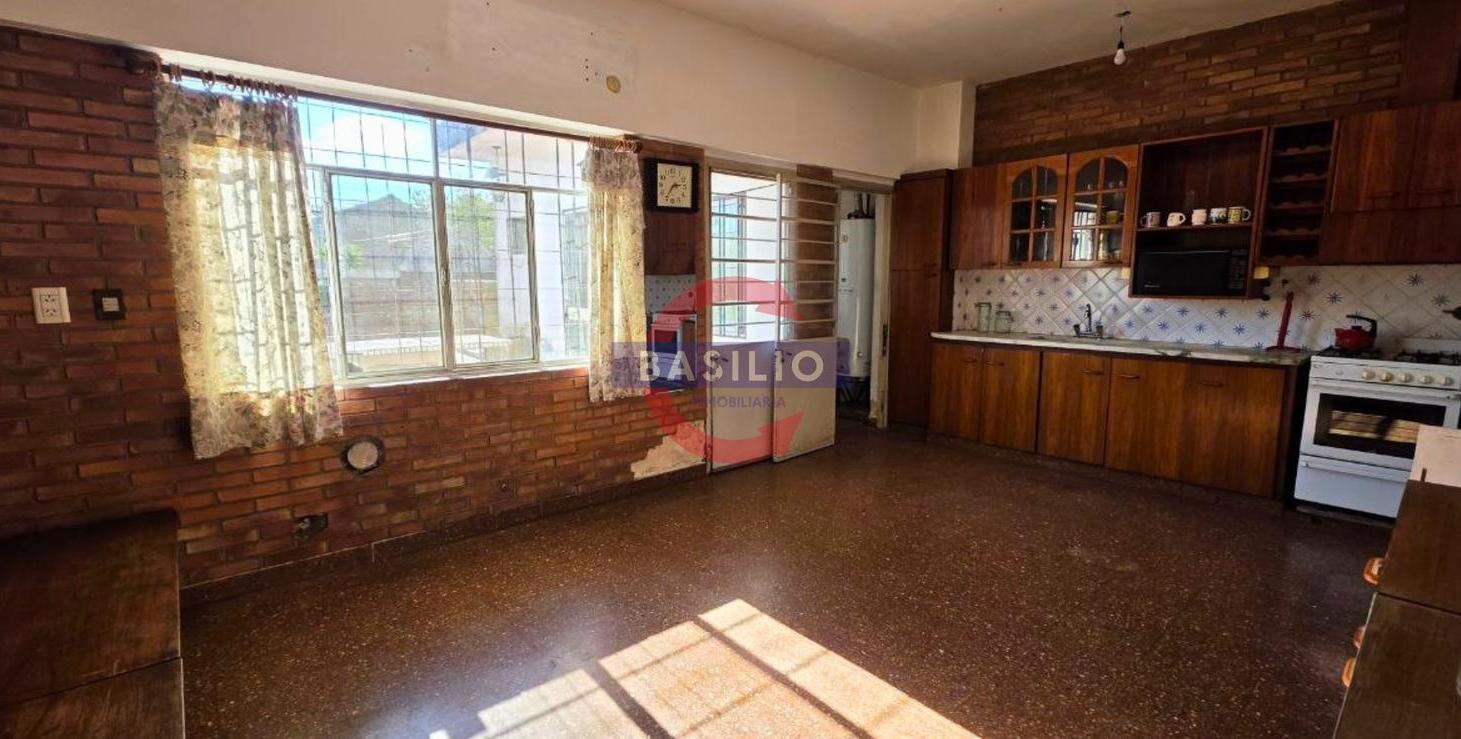 Foto de VENTA | PH EN PLANTA ALTA CON BALCÓN Y TERRAZA EN FLORIDA OESTE, imagen 2