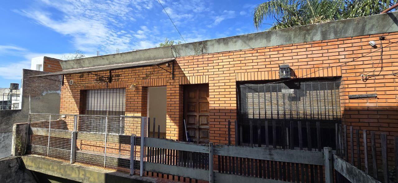 Foto de VENTA PH 2 AMBIENTES CON BALCON EN GERVASIO MENDEZ AL 3200, CARAPACHAY, imagen 4