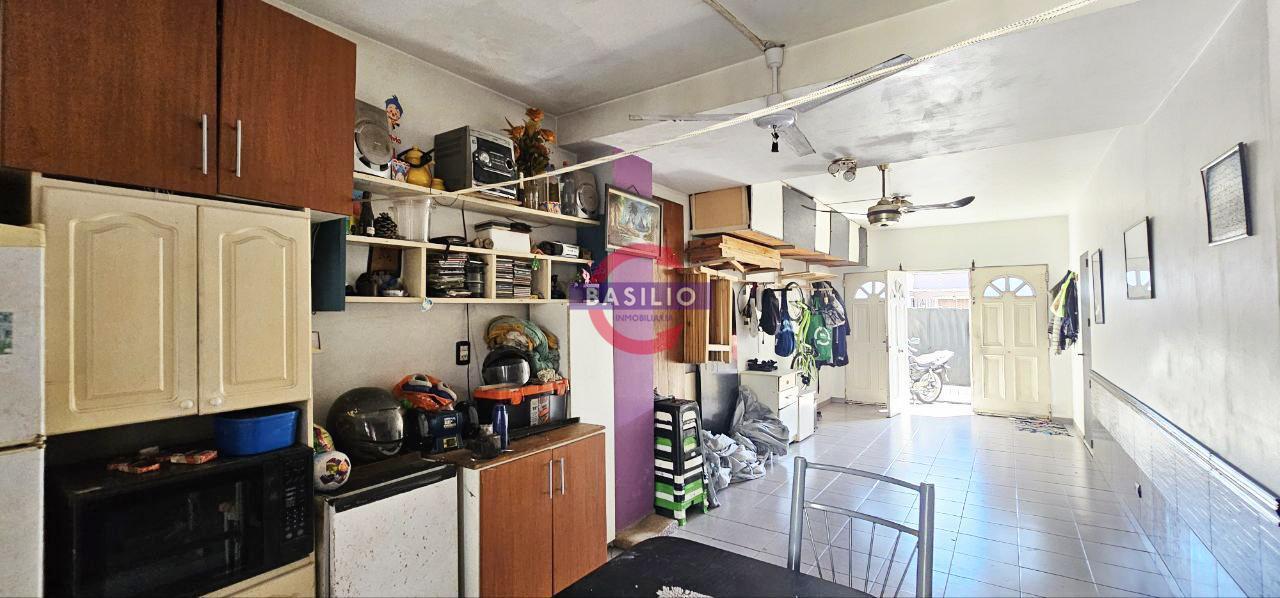 Foto de VENTA BUEN DUPLEX 3 AMBIENTES CON COCHERA Y PATIO EN MUNRO, imagen 3