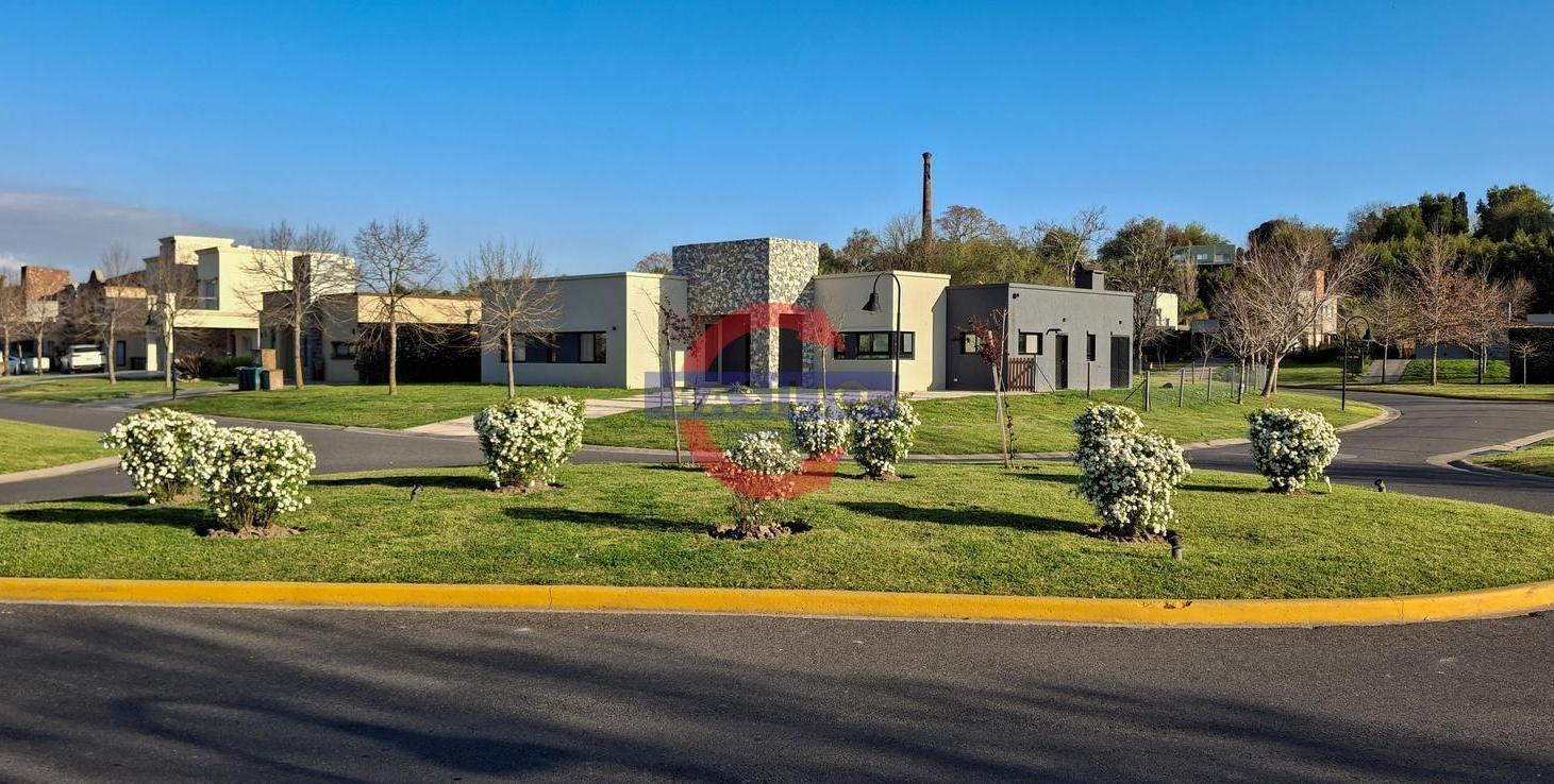 Foto de Venta moderna Casa 4 amb en pozo - Barrio Privado Náutico El Cazal, imagen 4