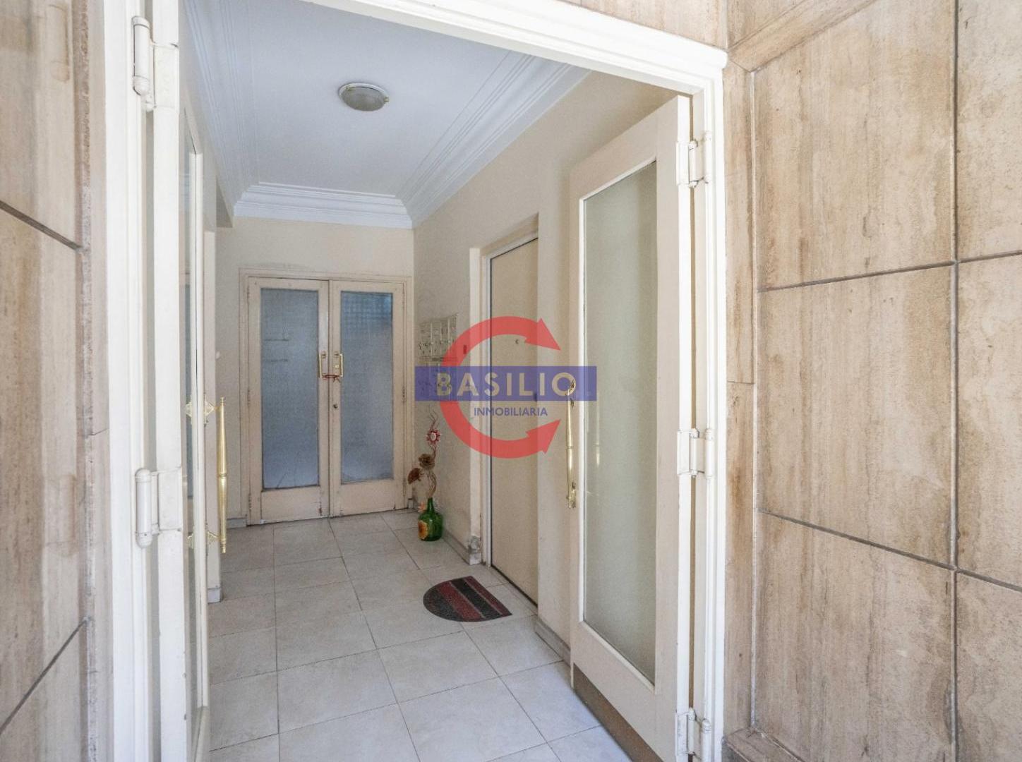 Foto de DEPARTAMENTO EN VENTA 3 AMBIENTES EN SAN CRISTÓBAL CON BALCÓN, imagen 5