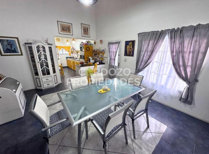 CASA EN VILLA DEL LAGO, LAGO PUELO 4
