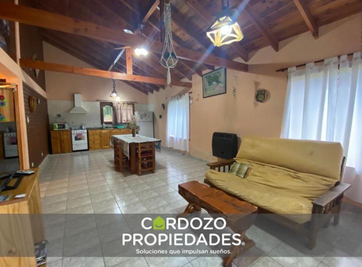 COMPLEJO TURÍSTICO DE 4 CABAÑAS EN LAGO PUELO, CHUBUT. 2