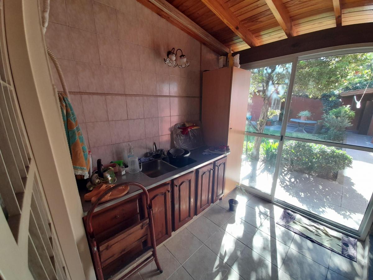 Preciosa Casa en Saavedra con Jardin! 5