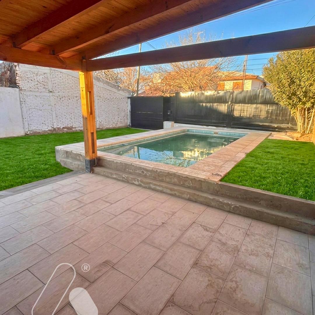 Foto de Casa en Alquiler 3 Dormitorios con Pileta, imagen 5